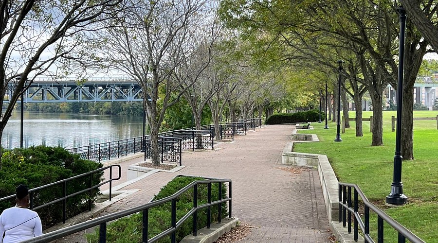 Shelton Riverwalk - Professional dog walking and pet care services in Shelton CT